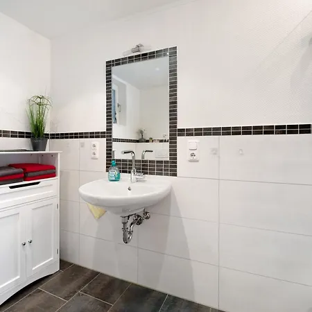 Apartment Tibo *